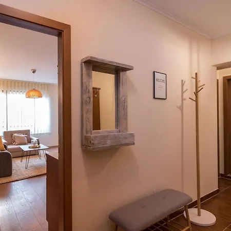 Daire Charming Near Gondola & Bar Street, Cedar 1 Complex