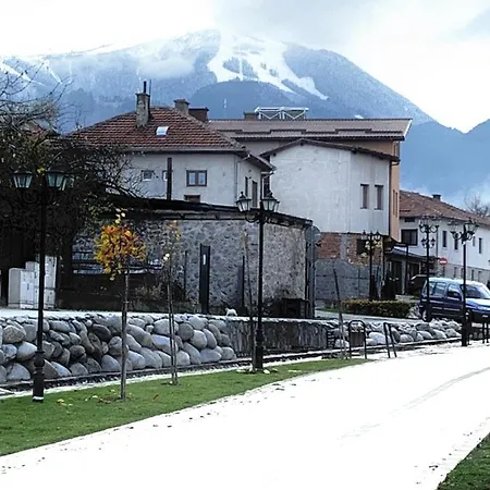 Daire Charming Near Gondola & Bar Street, Cedar 1 Complex *