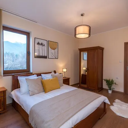 Charming Near Gondola & Bar Street, Cedar 1 Complex Bansko