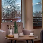 Charming Near Gondola & Bar Street, Cedar 1 Complex