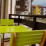 Charming Near Gondola & Bar Street, Cedar 1 Complex * בנסקו