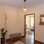 Charming Near Gondola & Bar Street, Cedar 1 Complex דירה
