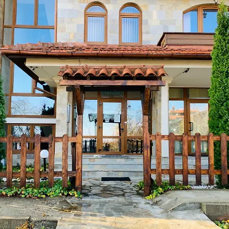 Charming Near Gondola & Bar Street, Cedar 1 Complex * Bansko