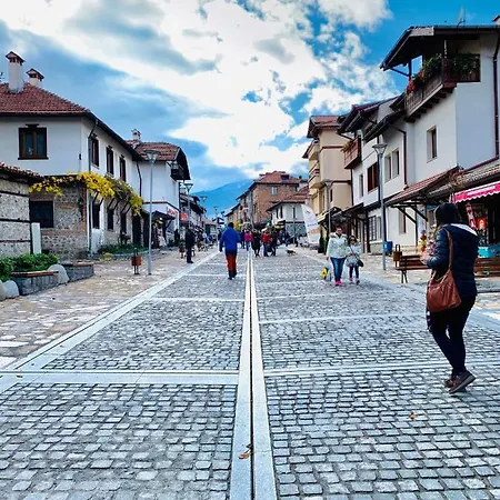 Апартаменти Charming Near Gondola & Bar Street, Cedar 1 Complex *