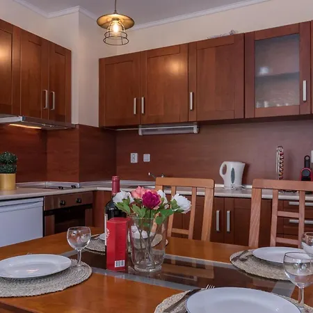 Charming Near Gondola & Bar Street, Cedar 1 Complex בנסקו