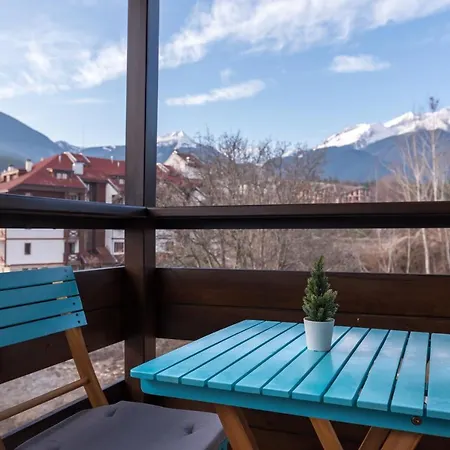 Apartament Charming Near Gondola & Bar Street, Cedar 1 Complex *