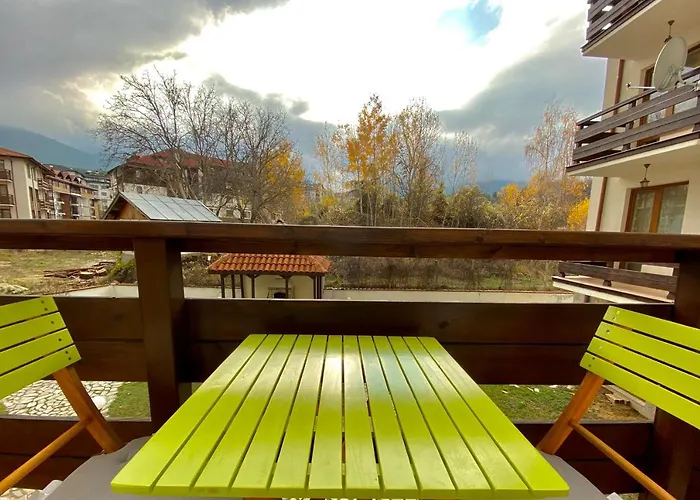 Apartamento Charming Near Gondola & Bar Street, Cedar 1 Complex *