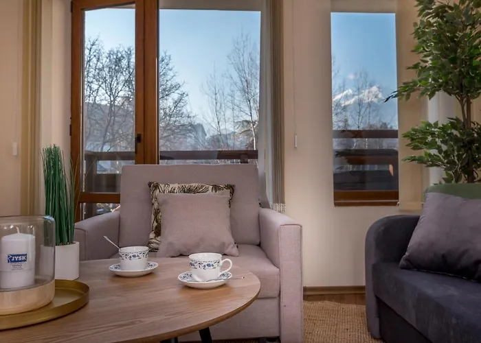 Charming Near Gondola & Bar Street, Cedar 1 Complex * Bansko