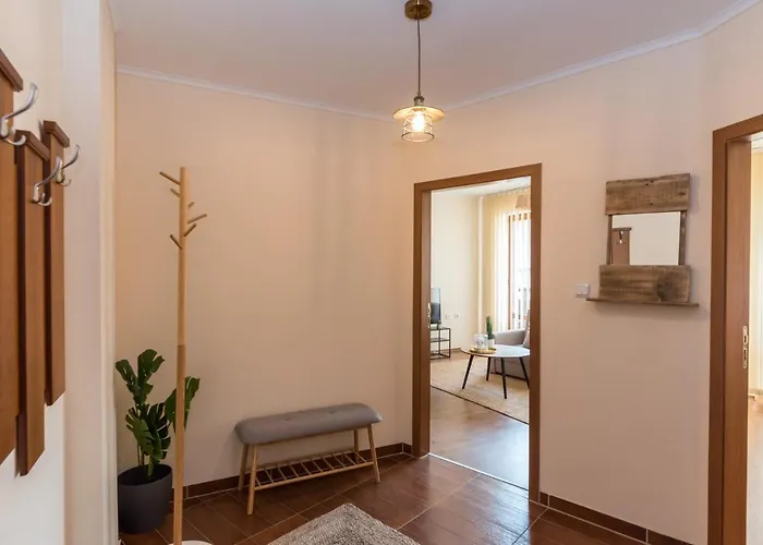 Charming Near Gondola & Bar Street, Cedar 1 Complex Apartamento